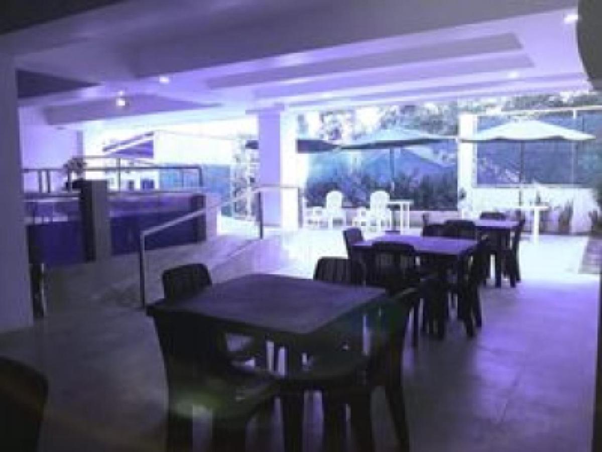 Cherry'S Courtyard Puerto Princesa Luaran gambar